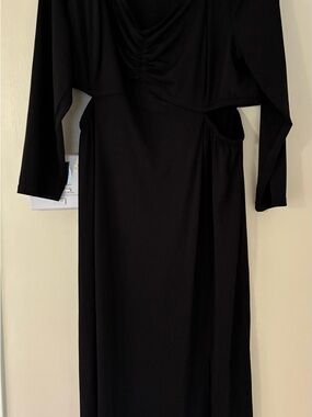 Black Long Sleeve Cutout Ruched Waist Maxi Dress